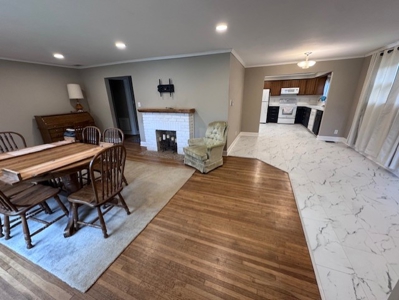 Location, Location, Location!  Cameron Brick Ranch For Sale - image 2