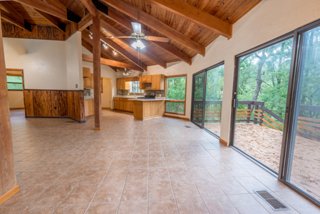 Riverfront Home on 4.64 Acres for Sale in Jasper, Florida - image 23