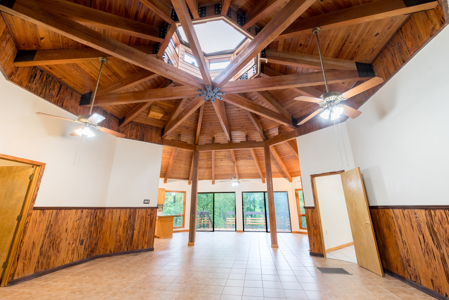 Riverfront Home on 4.64 Acres for Sale in Jasper, Florida - image 20