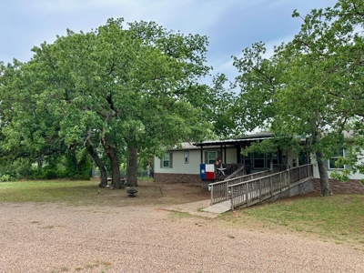 Texas Acreage with Home, Shop, RV Parking – Brownwood Real Estate - image 5