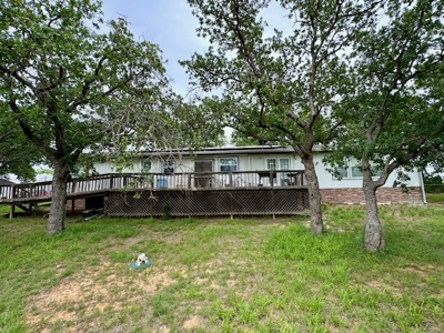 Texas Acreage with Home, Shop, RV Parking – Brownwood Real Estate - image 4