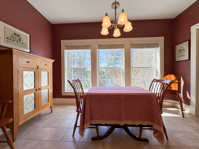 Lakefront Living Without Compromise - image 15