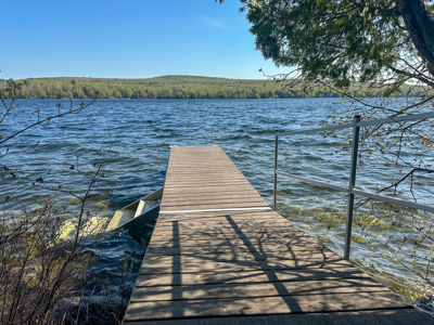 Lakefront Living Without Compromise - image 11