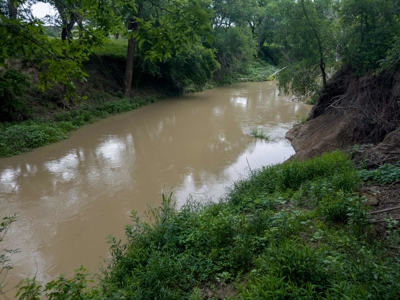 Live Water Property with Leon River Frontage in Gatesville - image 10