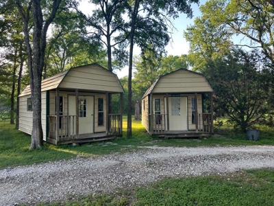 Live Water Property with Leon River Frontage in Gatesville - image 16