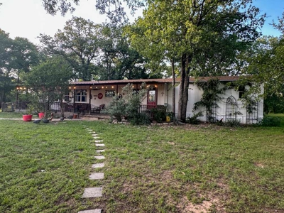 Live Water Property with Leon River Frontage in Gatesville - image 19