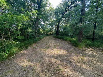 Live Water Property with Leon River Frontage in Gatesville - image 49