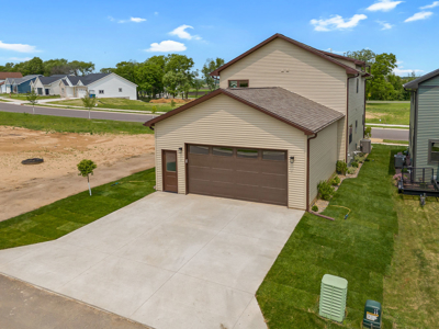 Beautifully Crafted 4-Bedroom Home Portage WI - image 40