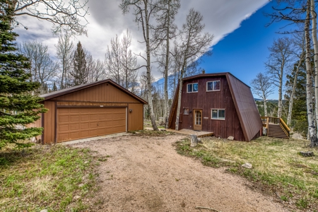 Charming, well-insulated home built with efficiency and coziness - image 24