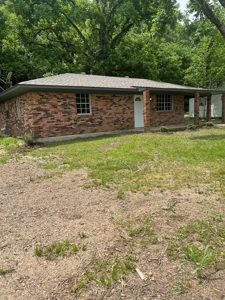 Charming Remodeled Ranch Style Home For Sale Bude Mississippi - image 2