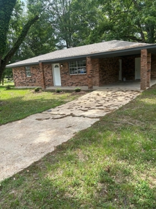 Charming Remodeled Ranch Style Home For Sale Bude Mississippi - image 1