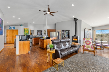 A Rare Find in Colorado - Views, Design, and Lifestyle All in One - image 22