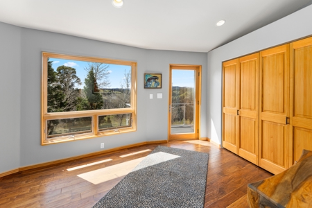 A Rare Find in Colorado - Views, Design, and Lifestyle All in One - image 32