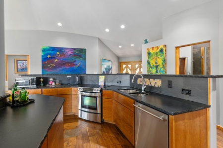 A Rare Find in Colorado - Views, Design, and Lifestyle All in One - image 26