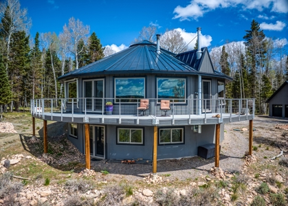 A Rare Find in Colorado - Views, Design, and Lifestyle All in One - image 9