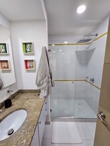 Modern and luxurious apartment  in Medellín - image 22