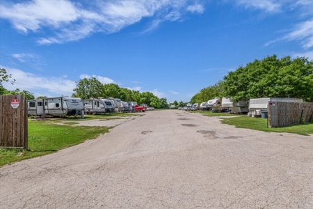 Commercial Investment Opportunity in Bell County - image 18