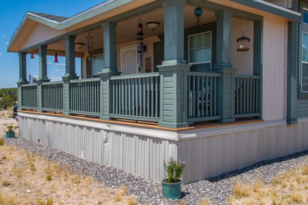 72-Acre Ranch in Saint Johns, Arizona for Sale - Off-Grid Living! - image 3