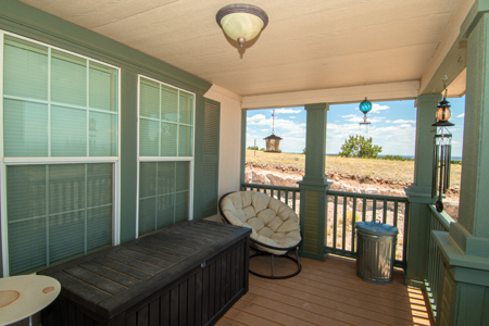 72-Acre Ranch in Saint Johns, Arizona for Sale - Off-Grid Living! - image 4