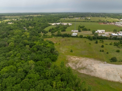 For Sale 20.5 Acres High Traffic Location On Hwy 69/75 - image 4