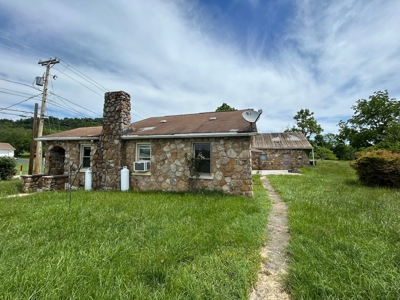 Home for Sale in Giles County VA - image 17