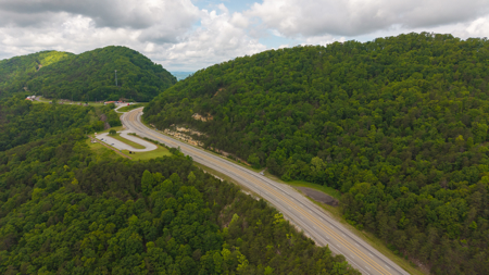 Above the Clouds:  Unrestricted Acres  Clinch Mountain with Views - image 1
