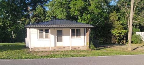 Home for sale on Lake Cumberland