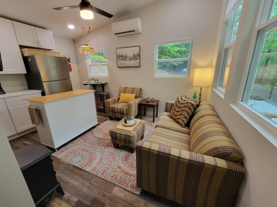 Tiny Home for Sale in Willis VA - image 10