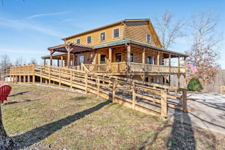 Stunning Log Home on 53 Private Acres – Nunnelly, TN - image 41