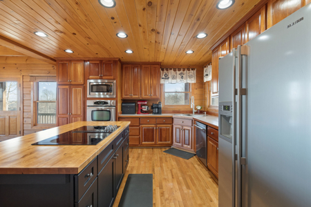Stunning Log Home on 53 Private Acres – Nunnelly, TN - image 17