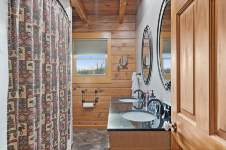 Stunning Log Home on 53 Private Acres – Nunnelly, TN - image 31