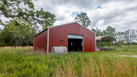 Beautiful Farm For Sale In The Ozarks - image 4