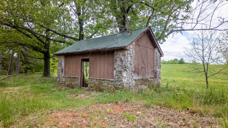 Beautiful Farm For Sale In The Ozarks - image 18