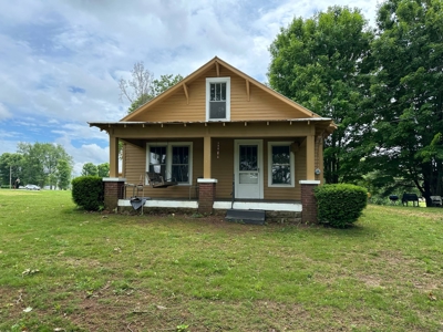 Starter Home in Albany, Kentucky - image 3