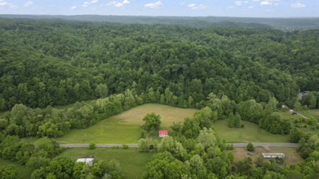 Home and 70 Acres At Auction in 6 Tracts - image 2