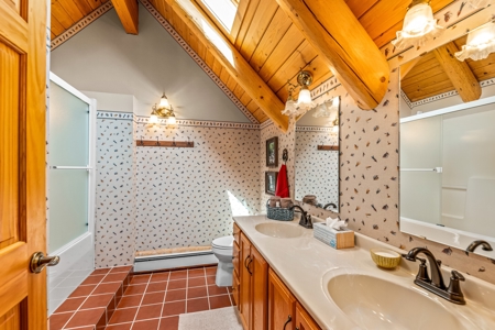 Luxury Custom Log Cabin for Sale in Arrowhead Subdivision - image 32
