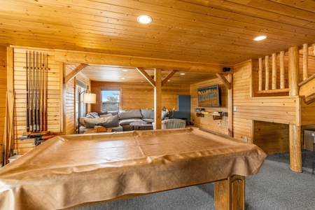 Luxury Custom Log Cabin for Sale in Arrowhead Subdivision - image 39