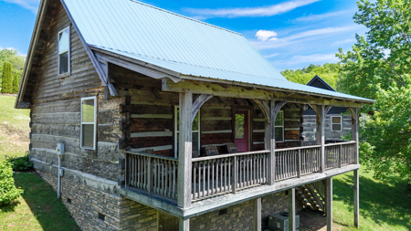 Turn-Key Mountain Getaway Cabin with Rental Income Potential - image 5