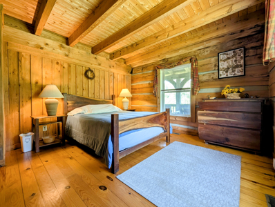 Turn-Key Mountain Getaway Cabin with Rental Income Potential - image 19