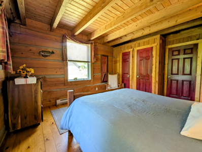 Turn-Key Mountain Getaway Cabin with Rental Income Potential - image 20