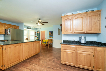 East Texas Country Home on 14 Acres – 3 Bed, 2.5 Bath with Guest - image 16