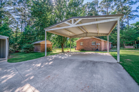 East Texas Country Home on 14 Acres – 3 Bed, 2.5 Bath with Guest - image 37