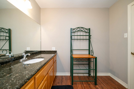 East Texas Country Home on 14 Acres – 3 Bed, 2.5 Bath with Guest - image 11