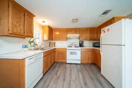 East Texas Country Home on 14 Acres – 3 Bed, 2.5 Bath with Guest - image 41