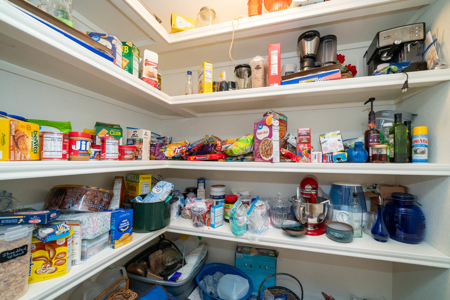 East Texas Country Home on 14 Acres – 3 Bed, 2.5 Bath with Guest - image 15