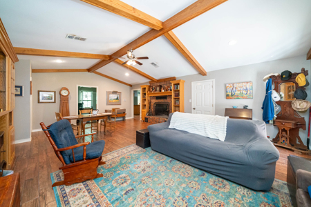 East Texas Country Home on 14 Acres – 3 Bed, 2.5 Bath with Guest - image 35