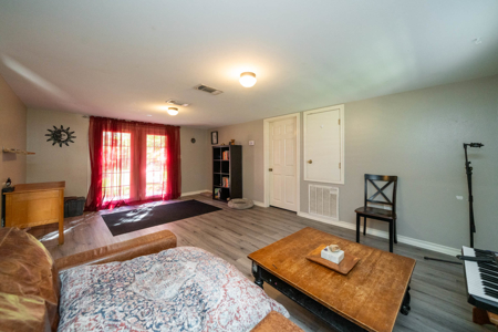 East Texas Country Home on 14 Acres – 3 Bed, 2.5 Bath with Guest - image 42