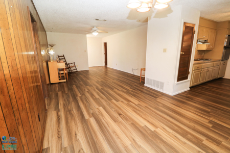 Great Listing in Littlefield! Home near Littlefield High School! - image 11