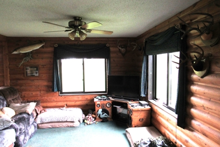 2 Bedroom Country Home on 2.5 Acres For Sale in Moose Lake MN - image 11