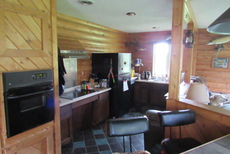 2 Bedroom Country Home on 2.5 Acres For Sale in Moose Lake MN - image 5